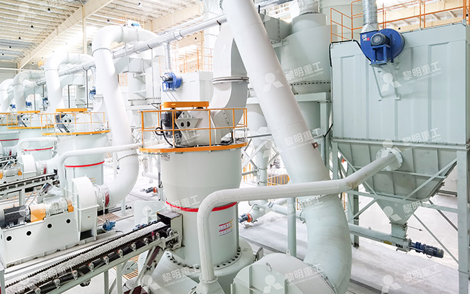Ligne de production à grande échelle pour le broyage de carbonate de calcium lourd